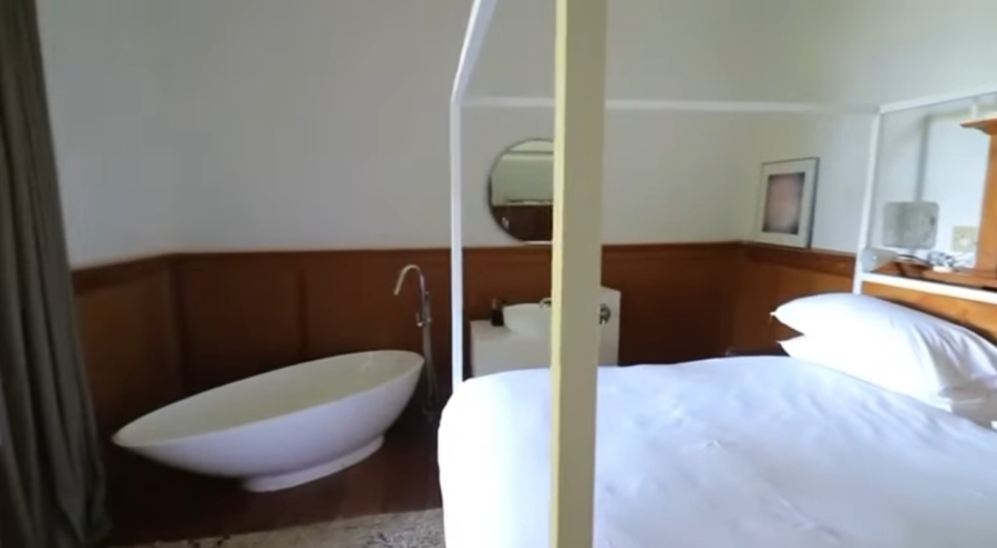 8 Bedroom Property for Sale in Hopefield Western Cape